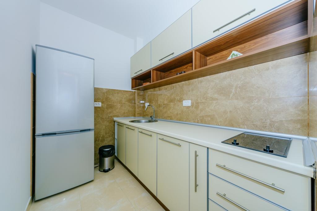 Apartments Bujkovic Бар Екстериор снимка